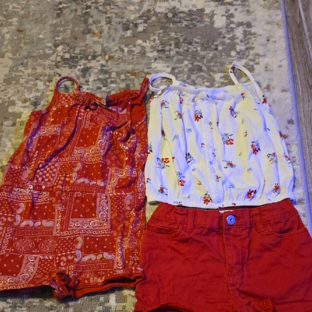 OshKosh B'gosh White Floral Top and Red Shorts Set
